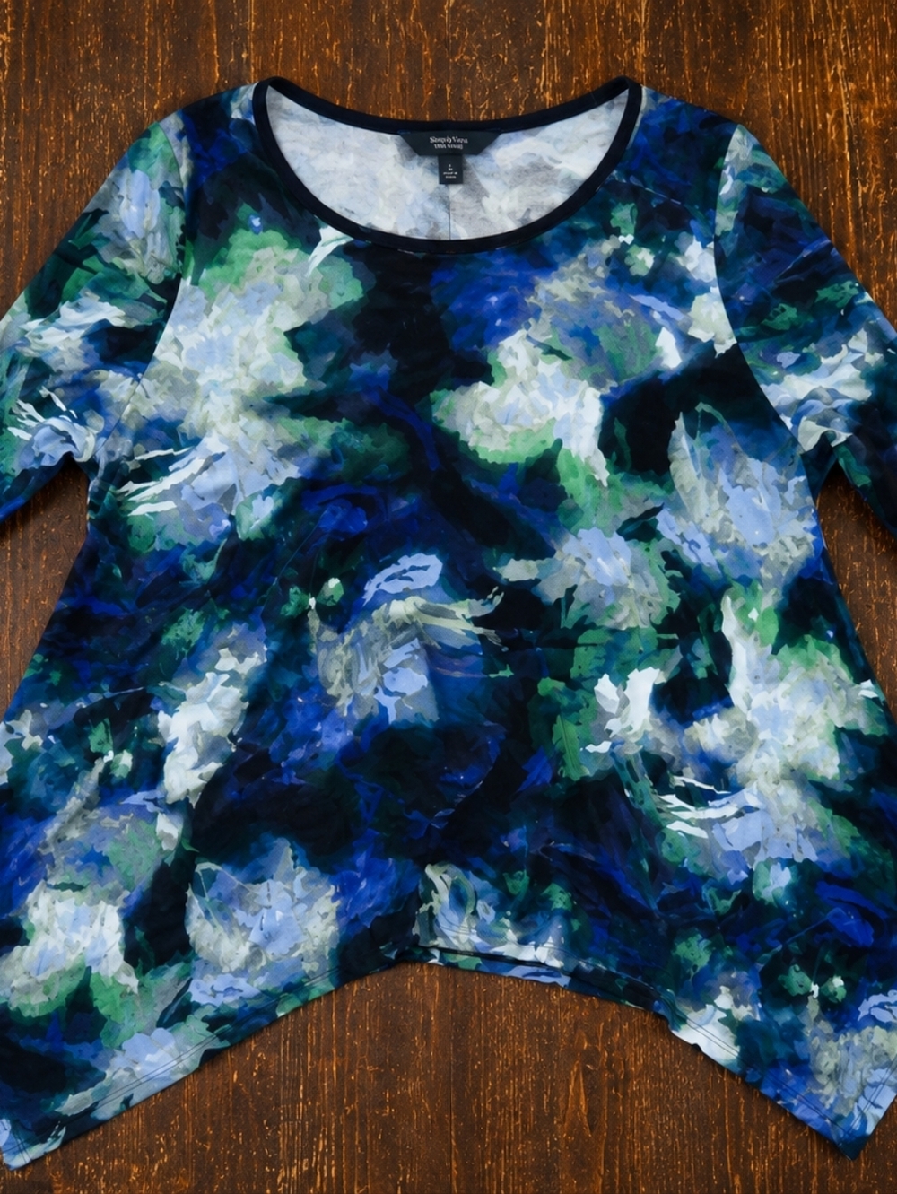Simply Vera Vera Wang Blue and Green Abstract Blouse
